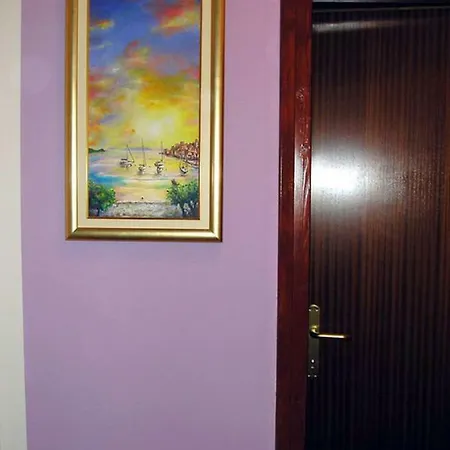 Apartment Lanterna Primosten